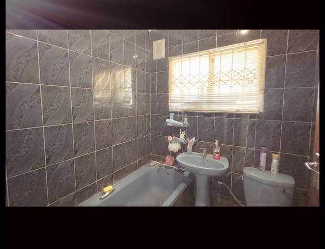 3 BEDROOM HOUSE FOR SALE IN NORTHDALE